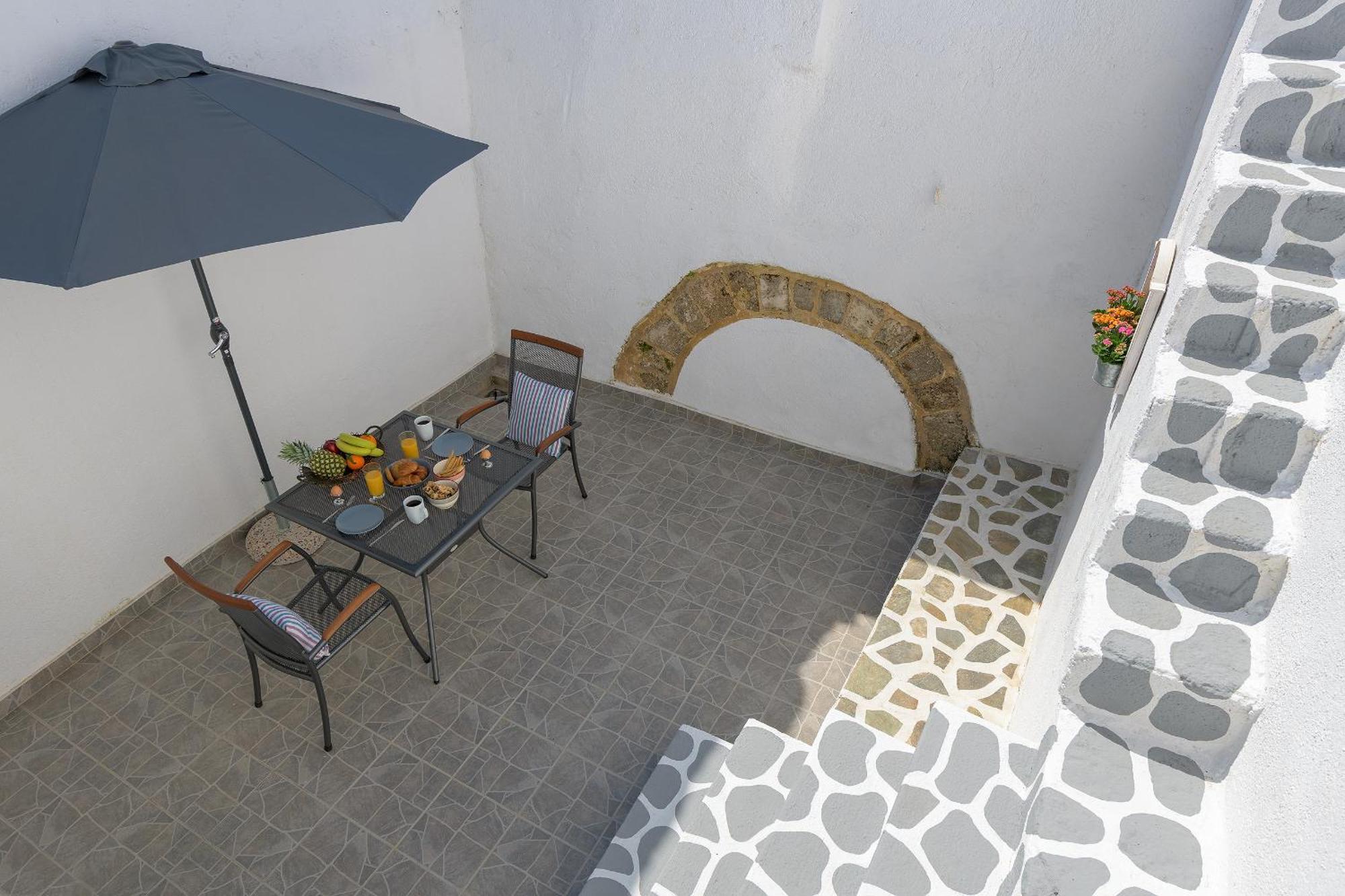 Rustic Self-Inn Rhodes City المظهر الخارجي الصورة