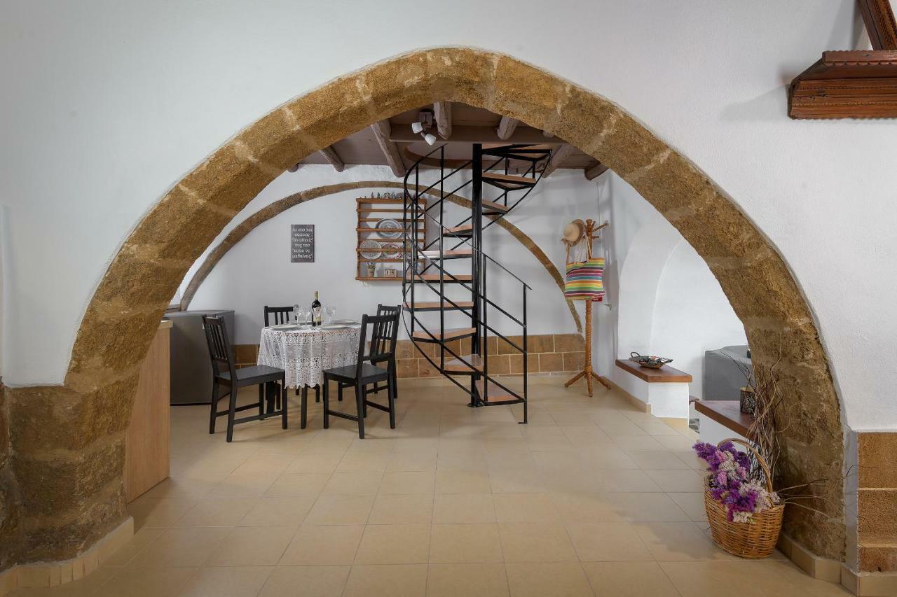 Rustic Self-Inn Rhodes City المظهر الخارجي الصورة
